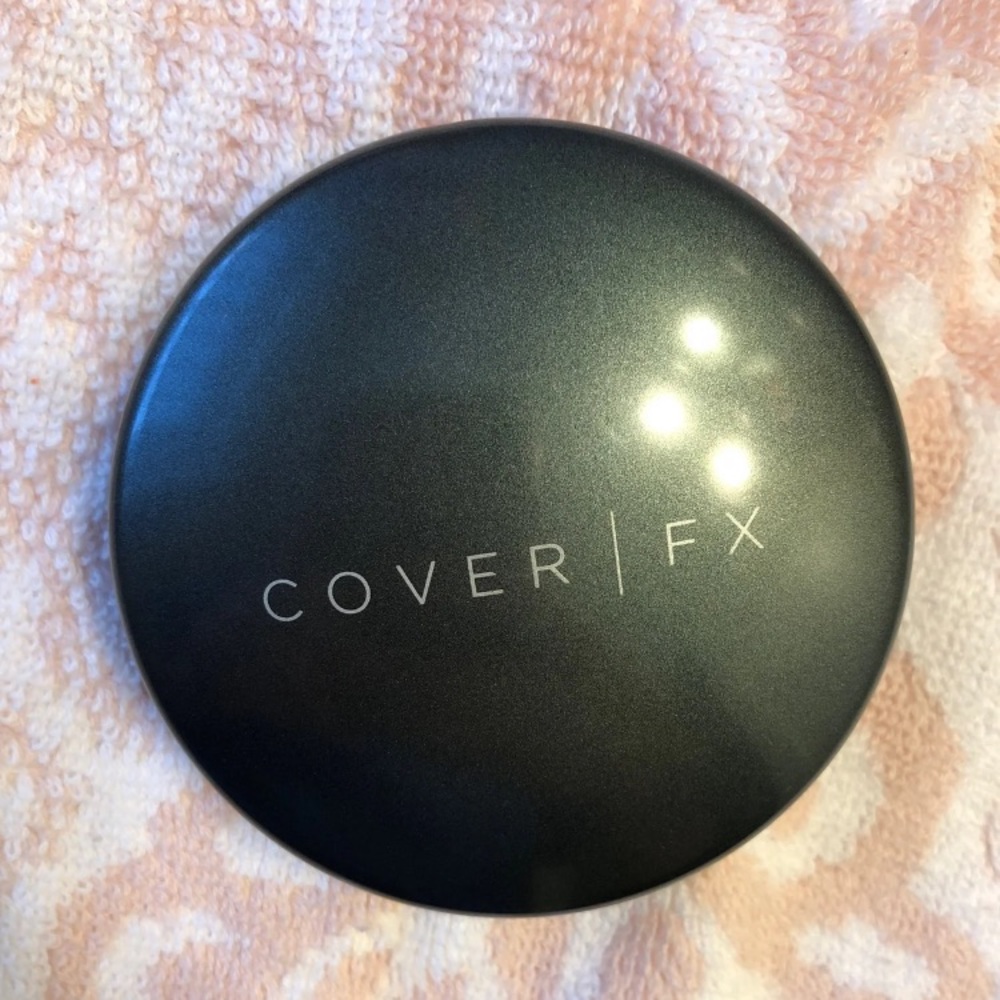Cover FX foundation powder